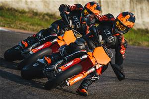 01/06/2022 - 2023 KTM 450 SMR