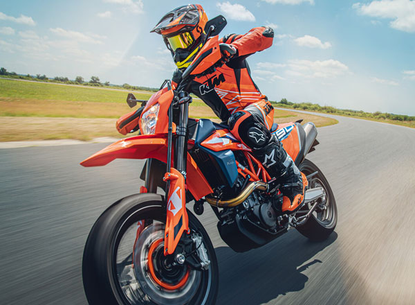 Supermoto